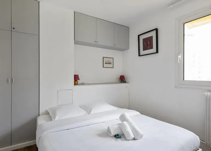 Appartamento De La Motte - Welkeys Parigi